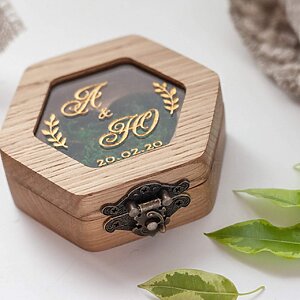 Alternative view of Hexagon wedding ring box