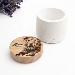 handcrafted pet urn with natural oak top